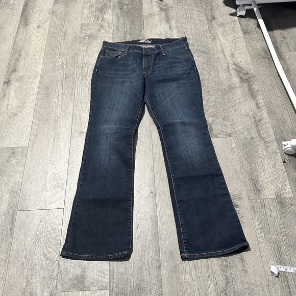 size 10 short 2000s Old navy the flirt Women's Jeans Flared Bootcut cotton dark - Picture 2 of 10